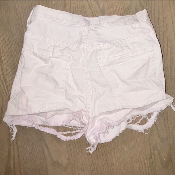 Akira White Destructed Stretchy High Waist Denim Shorts size Small - Picture 3 of 5